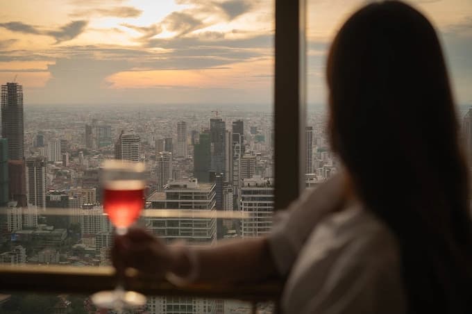 Altitude Sky Bar
