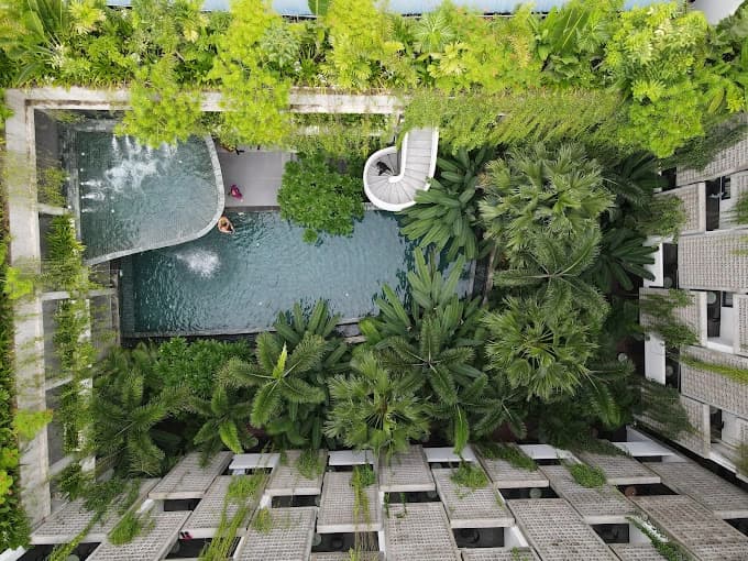 Baitong Hotel & Resort Phnom Penh photo 2