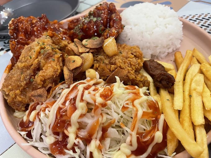 Chicken Run Toul Tom Poung photo 3