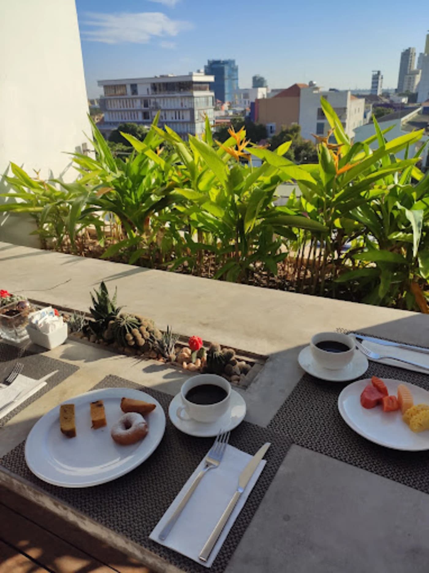 Patio Hotel and Urban Resort photo 3