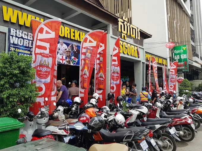 SCORE Sports Bar & Grill Phnom Penh photo 6