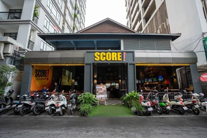 SCORE Sports Bar & Grill Phnom Penh photo 8