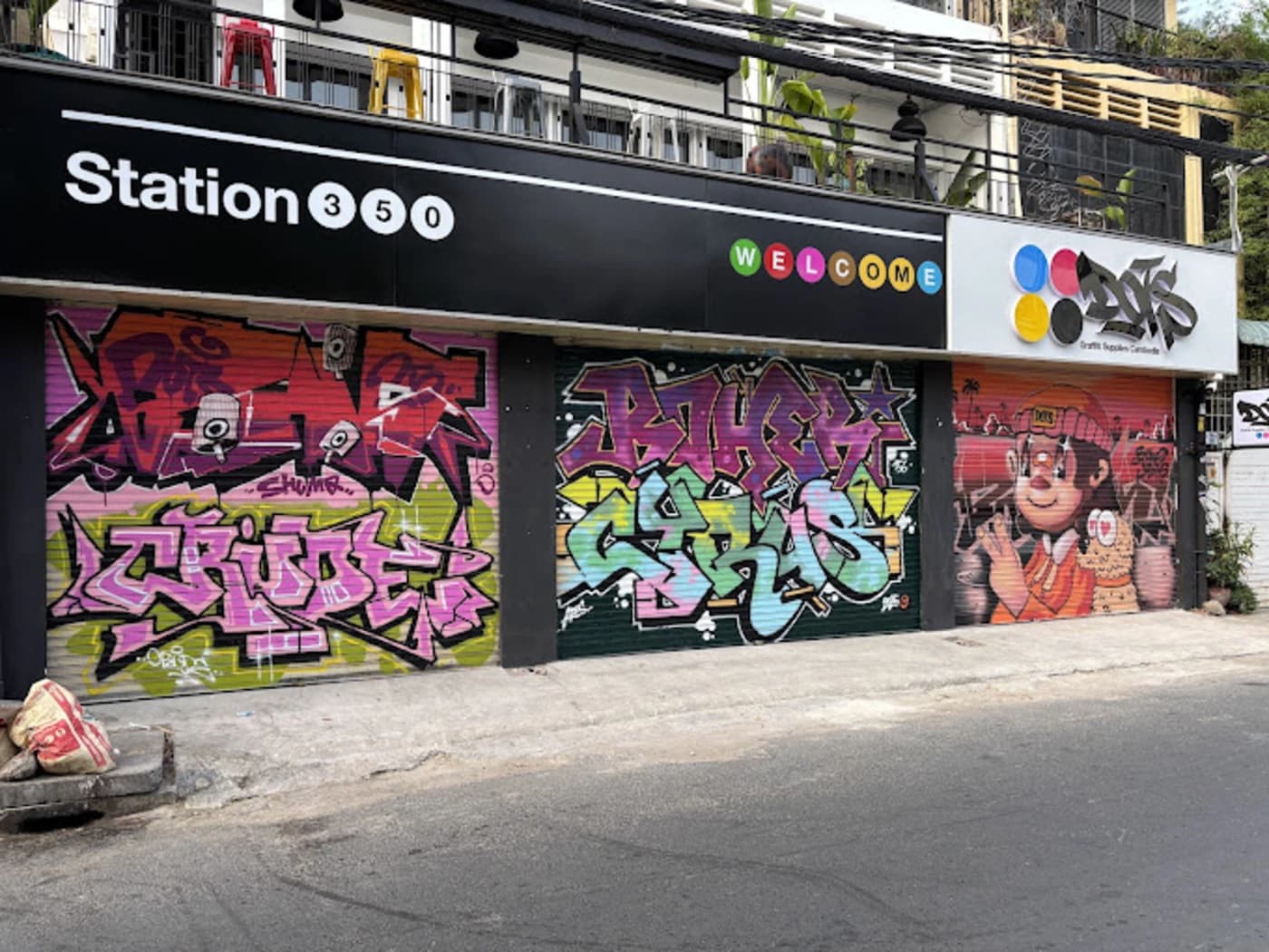 Studio 350