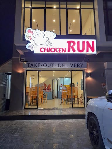 Chicken Run Toul Tom Poung
