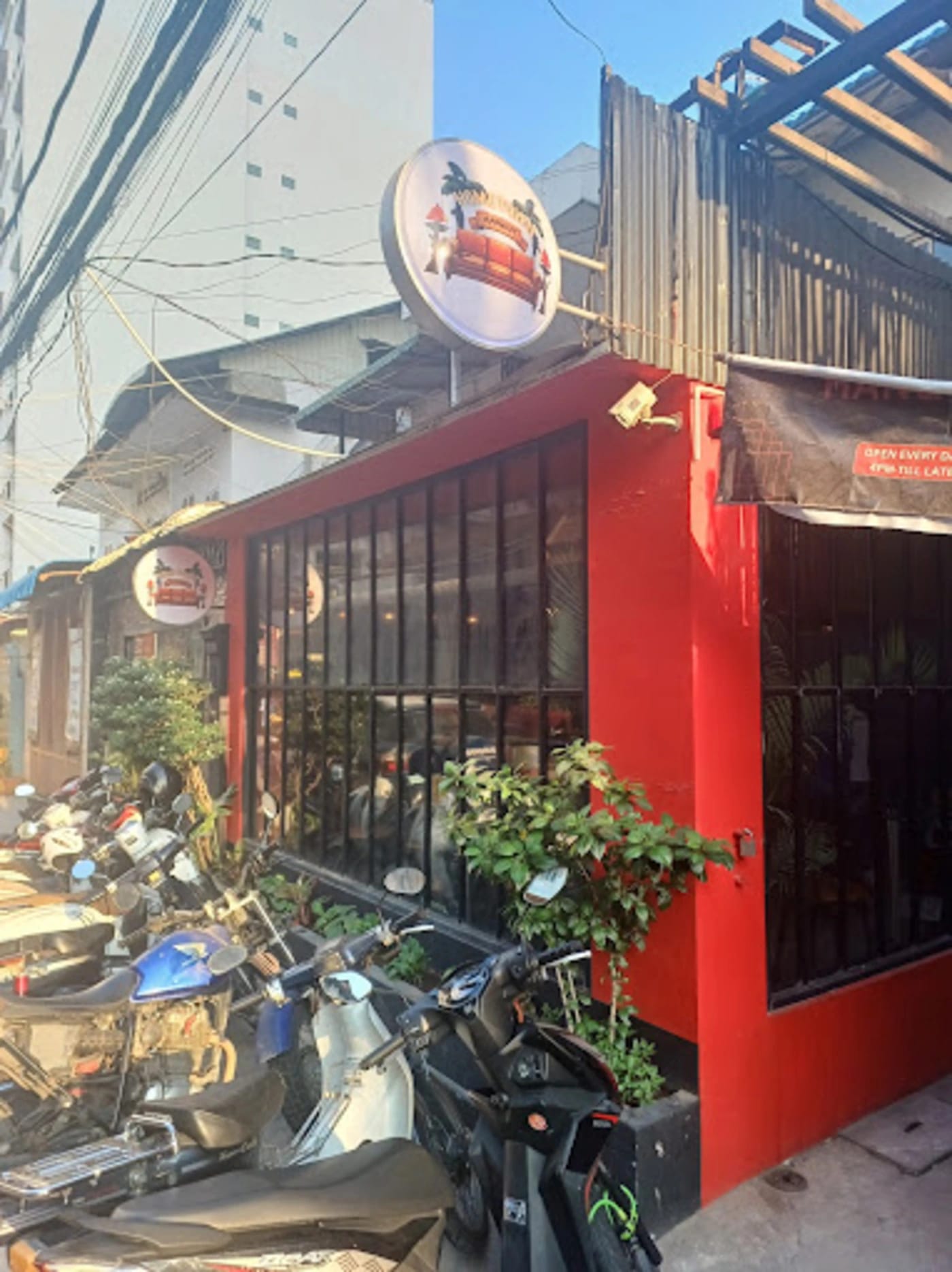 Hometown Hangout