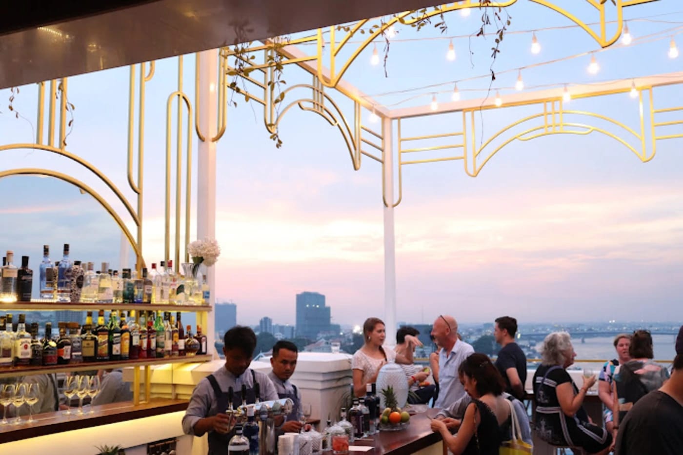 Juniper Gin Bar